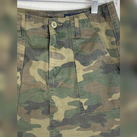 BLANKNYC Camo Mini Skirt Raw Hem NWT - Picture 5 of 12
